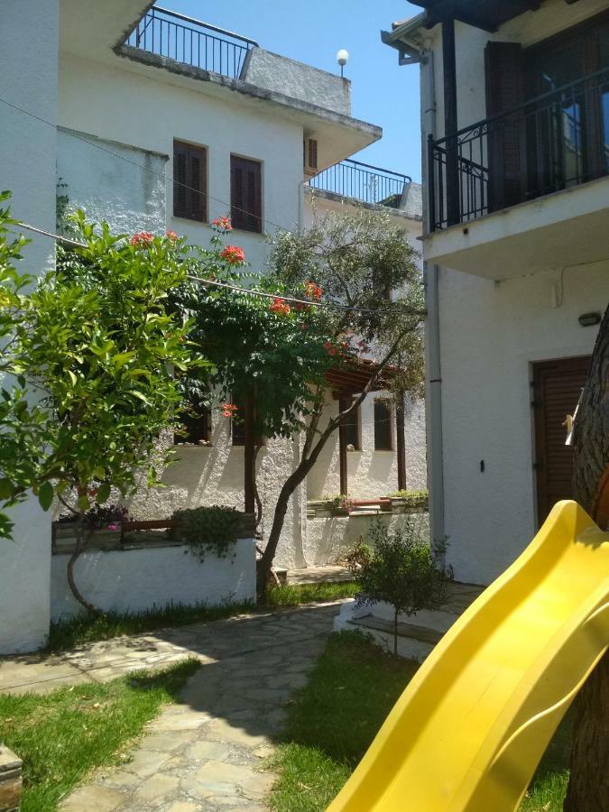 Kalama Apartments Kálamos Dış mekan fotoğraf