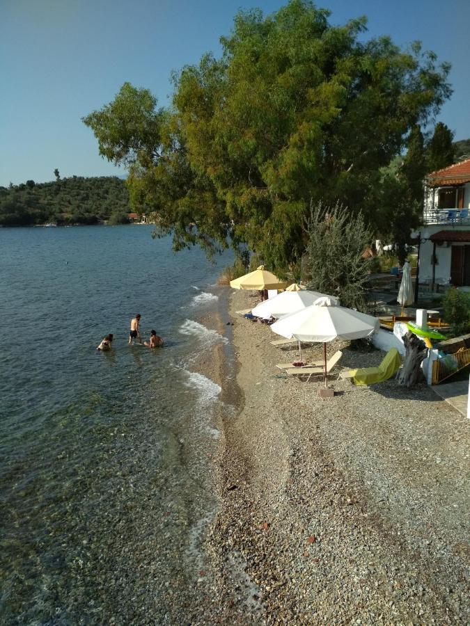 Kalama Apartments Kálamos Dış mekan fotoğraf